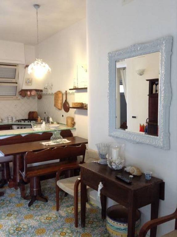 Holiday Home Casba Gaeta Phòng bức ảnh